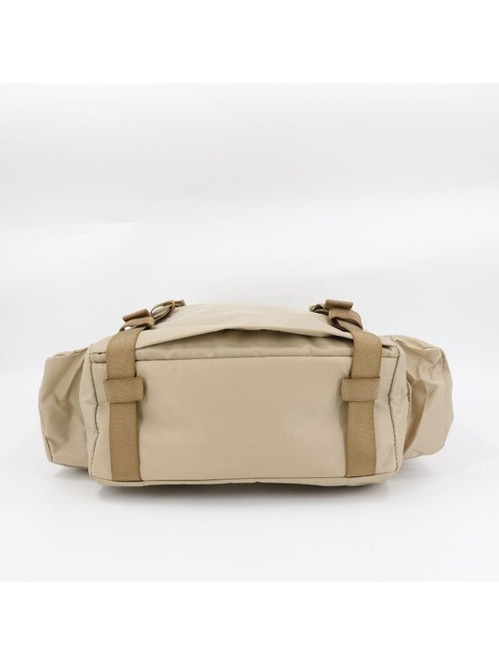 Lululemon Wunderlust Backpack 25L Brown main image 15